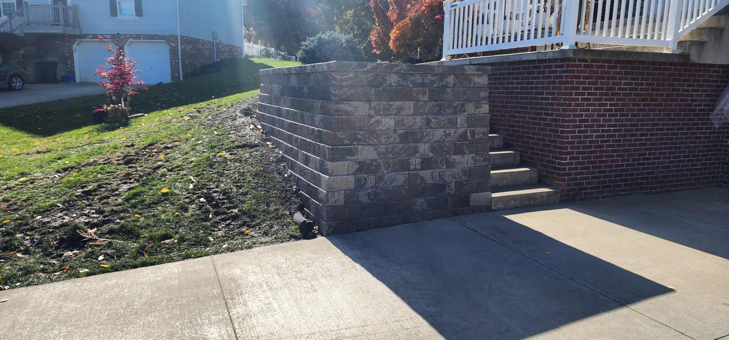 Retaining walls improves the look and aesthetic of your outdoor space. Call Lawns & Beyond to upgrade your Zelienople, Wexford, or Cranberry Township property!